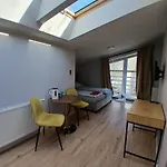 Casa de hóspedes Plaza - Plaza, Molo 300m 3*