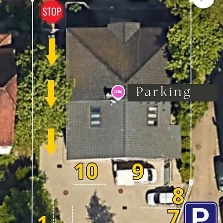 בית הארחה Plaza - Plaza, Molo 300m