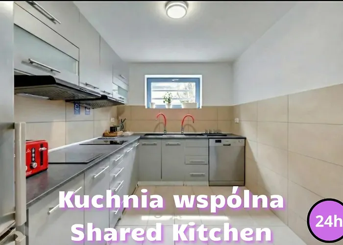 Przystanek - Plaza, Molo 300m 3*